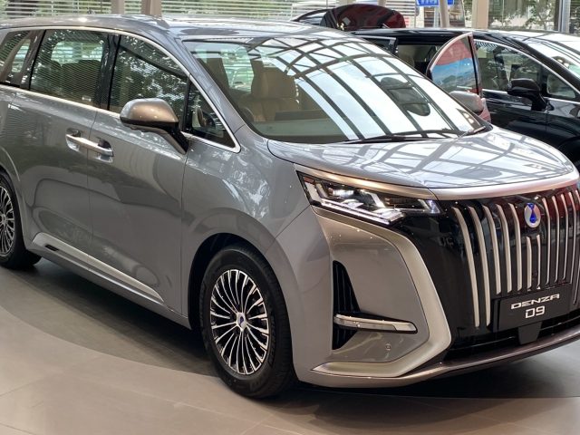 BYD Denza D9
