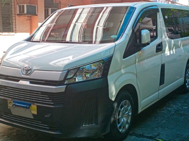 Toyota Hiace Premium Luxury